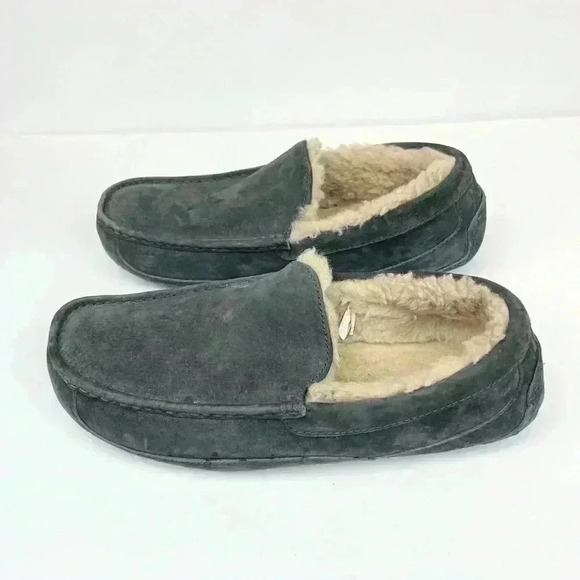 UGG Men's Ascot Slipper Loafer Slip On Size 11 Blue Suede Sheepskin Sherpa Fury - Picture 2 of 10